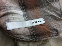 abx エービーエックス サイズ3 メンズ ショートパンツ ハーフパンツ ショーツ ヘリンボーンストライプ チェック柄の裾裏地 グレージュ_画像4
