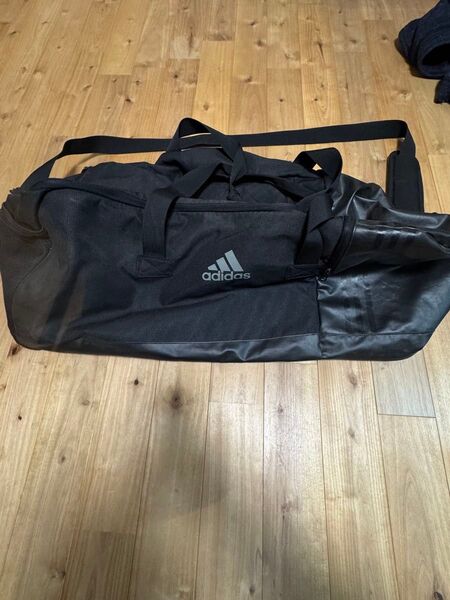 adidas スポーツバッグ