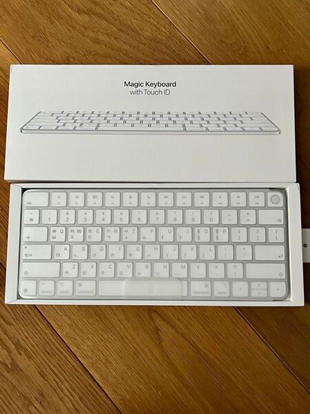 【レア】Apple Magic Keyboard Touch ID搭載 韓国語ハングル表記 ワイヤレスキーボード