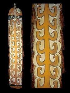 インドネシア・パプア州アスマットの原始美術（戦闘楯15)