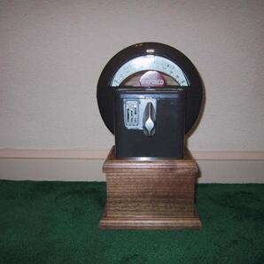 アメリカ製 パーキングメーターを改造した貯金箱