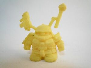 Gun Demning Gundam Mobile Cust Gundam Gacha Gacha Yellow Accessories, так как это Gunki Zaku 27