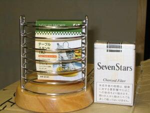 貝印　キッチンツールスタンド　（丸）　新品