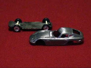 トヨタ2000GT ● 1/50 メタルボディ 無塗装 ベアボディ ミニカー TOYOTA2000GT 007 ボンドカー TOYOTA 2000GT 旧車