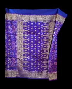 インドネシア・バンカ島の絹糸製伝統布チュアル（12）