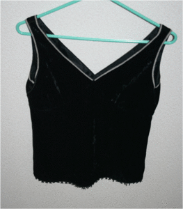 [ new goods * tag attaching ]un dix cors( Anne ti call ) beads using reversible car i knee velour manner camisole * black 