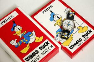  ограничение * 1990 год * переиздание Дональд * Duck кварц часы *pe доллар фирма Disney 