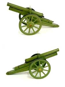 До войны "Железная полевая пушка, пружинная стрельба, ручное движение на роликах".