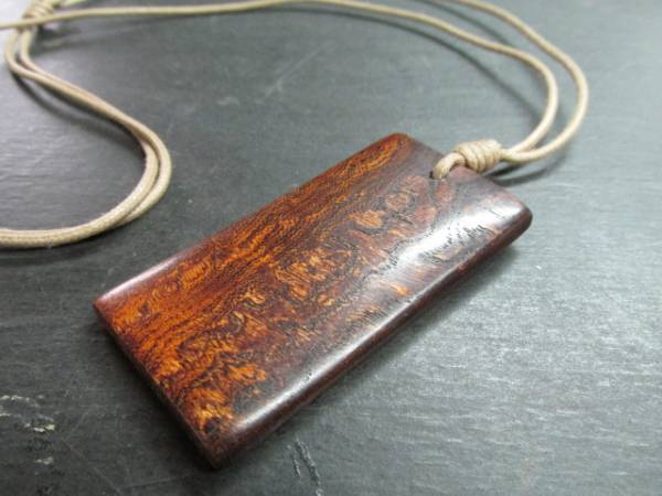 Keyaki Tamamoku Wiped Lacquer Pendant:c, Handmade, Accessories (for women), necklace, pendant, choker