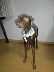  dog gray is undo brass made objet d'art 