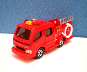 ★美品・送料安★トミカ　消防車　/MORITA　FIRE ENGINE　①