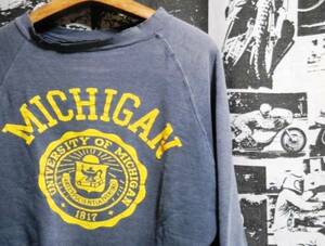 * prompt decision * Vintage college sweat 60's50's navy blue color Ran tag attached after 