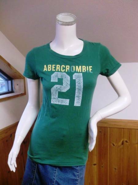 ●○【USED】Abercrombie ＆ Fitch　半袖Tシャツ　S○●