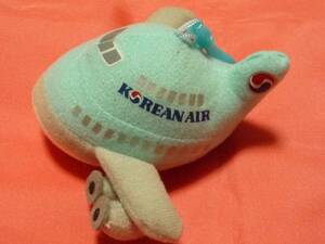 激レア！KOREAN AIR 大韓航空 飛行機 ぬいぐるみキーホルダー