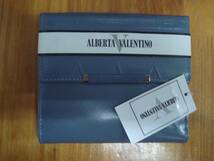 新古品　ALBERTA VALENTINO グレーの二つ折り財布 　F_画像1