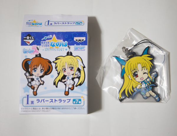 リリカルなのは　ラバーストラップ　未開封 71nt9GrcZqL._UF350,350_QL50_.jpg
