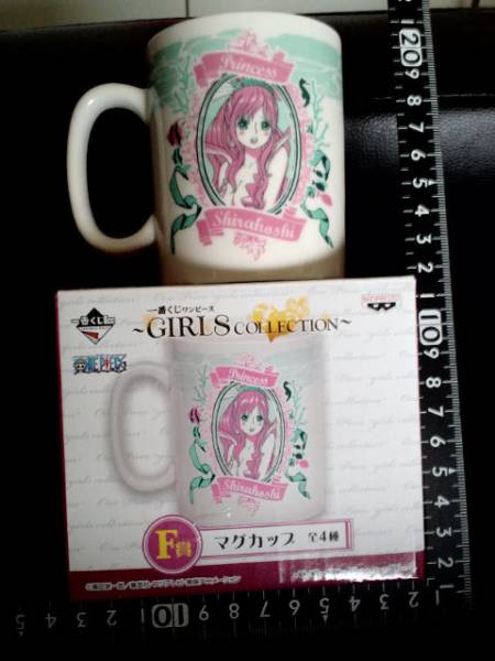 非売☆ワンピース☆ガールズコレクション陶器製マグカップ☆残1