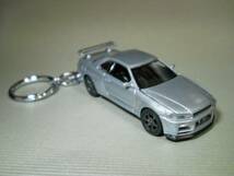 ■即決■キーホルダー■日産 スカイライン GT-R■シルバー R34■ダイキャストモデル■アクセサリー■キーチェーン■_画像1