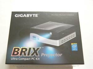 新品★GIGABYTE★プロジェクター搭載BRIX Corei3★GB-BXPI3-4010