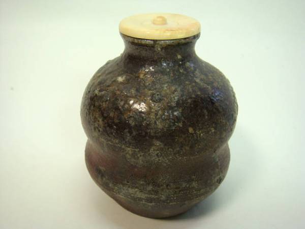 茶入■古い時代物古備前茶入れ 瓢箪型 牙蓋 古陶器 お茶道具 時代物 骨董品■ 2025年最新】Yahoo!オークション -茶道具 茶入 牙蓋の中古品