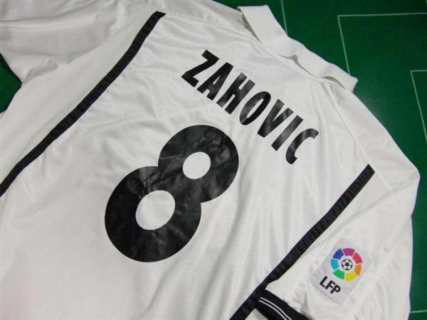 【超激レア】バレンシアC.F. サッカーユニフォームＬ（タグ付・未使用） 2025年最新】Yahoo!オークション -サッカー バレンシア