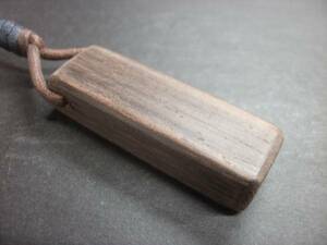  rose wood block pendant :c