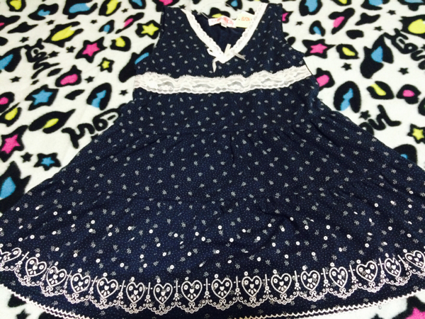 【新品タグ付き】Vネックワンピース♪ネイビー~110~