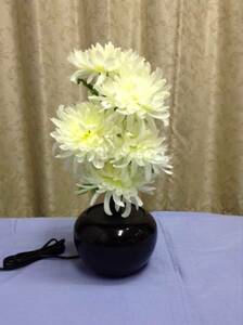 [ Sato .] O-Bon lantern * lotus flower light * Grand ruminas white .. Mai 