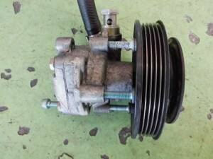  Audi A4 Avante B5 power steering pump 8DAPT vane pump APT tanker 