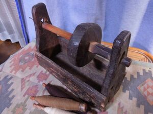 アンティーク*木製スピニングホイールBOX 1880*糸巻き機糸紡ぎ機