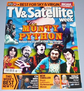 英TV誌 モンティパイソン Monty Python ジェニファーアニストン ジョンクリーズ ドリーパートン Jennifer Aniston Dolly Parton JohnCleese