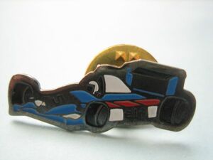 ピンバッジ　Ｆ1　レーシングカー　ＥＬＦ