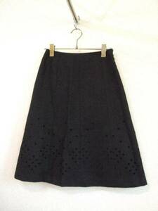 COMMECADUMODE gray ... pattern skirt (USED)101214