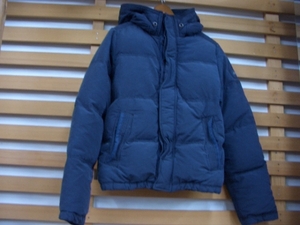 KEMPSHALL　JACKET /アバクロンビ－ ジュニア フード付き ダウンジャケット(左袖・ロゴ入り)★ XL寸