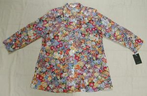 # tag attaching new goods :Milane... floral print over blouse made in Japan F DmF82