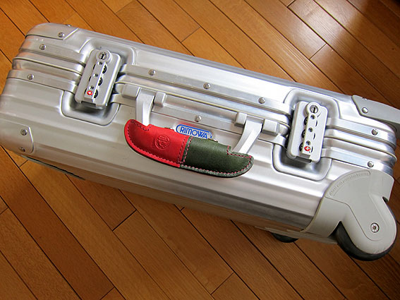 【至高の】革ハンドルカバー Green & Red for RIMOWA!