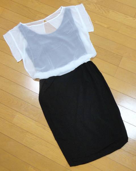 新品83%OFF マックスマーラ Max Mara ワンピース ブラック×ホワイト Lサイズ