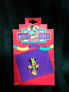 ディズニーストア MICKEYS STUFF PIN