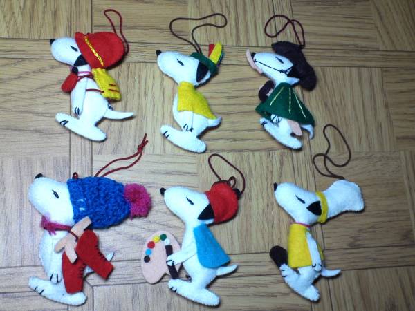 Style Snoopy☆ 6 types de mascottes mignonnes☆ Fait main, personnage, cacahuètes, fouineur, fouineur