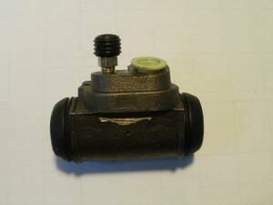  Peugeot shop 205 right wheel cylinder P-2 outright sales 
