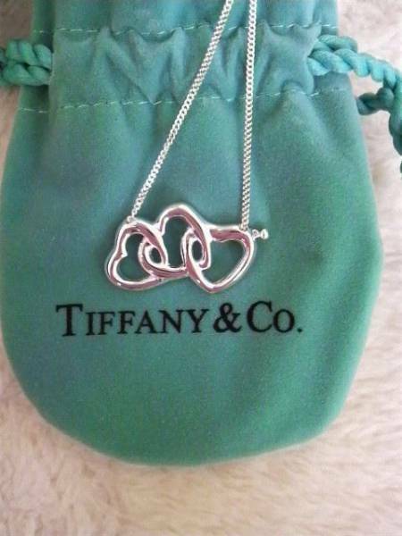 ティファニー(TIFFANY&Co.)★3ハートネックレス★新品・直営店