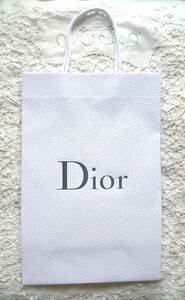* Dior DIOR магазин бумажный пакет Nakami товар 