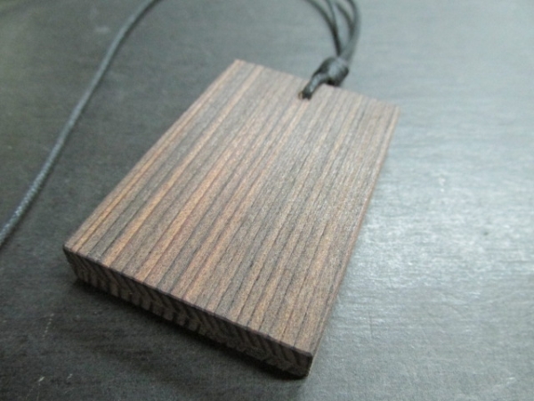 Sinker redwood oil finish pendant:c, handmade, Accessories (for women), necklace, pendant, choker