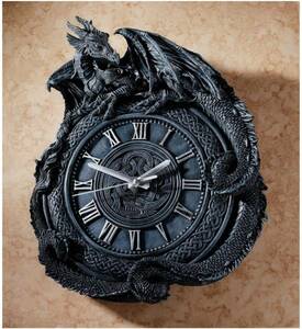座るドラゴンの掛け時計　壁掛け時計置物インテリア装飾品飾り小物オブジェ怪物クラシック個性的雑貨ゴシックデザイン竜ファンタジー
