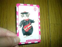 猫　ネコ　なめ猫　舐め猫　免許証　カード　ニャン太郎　革のスーツ姿で凛々しい　手にギターを持ち　ギタリスト風　可愛い　未使用_画像3