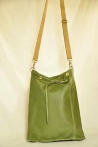  clutch bag 2 -step shoulder bag cow leather leather green color 