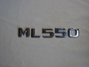 ML550 Benz эмблема W164 неоригинальный товар 