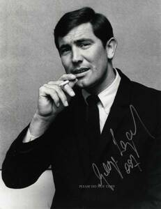 1969年 女王陛下の007 George Lazenby ジョージ・レーゼンビー サインフォト 二代目ボンド役