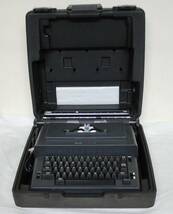 レトロ　OLIVETTI　オリベッテイ　タイプライター 　EA31EB21_画像1