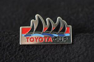 〇 TOYOTA CUP ピンバッジ トヨタ カップ ヨットレース W25mm rcitys yacht sailing japan America's cup team Limited1